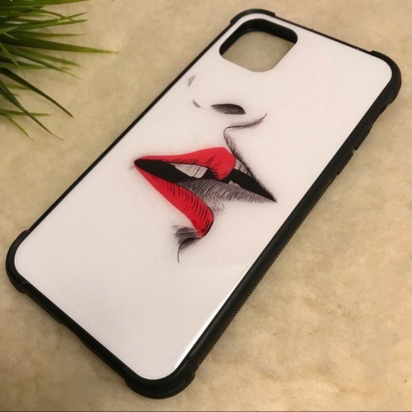 NEW iPhone 11 Pro Max Case In Love Kissing Design Phone Case - Picture 8 of 8
